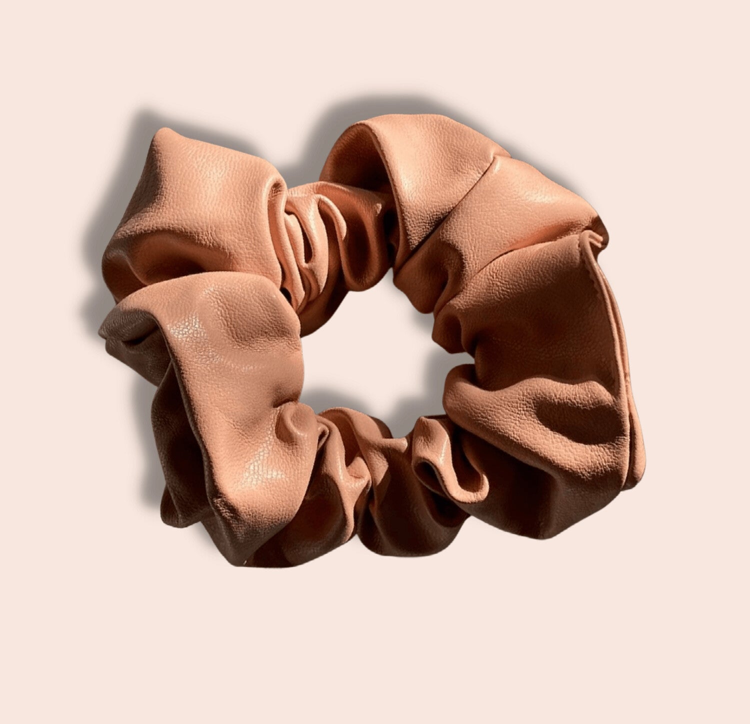 Faux Leather Scrunchie Groot