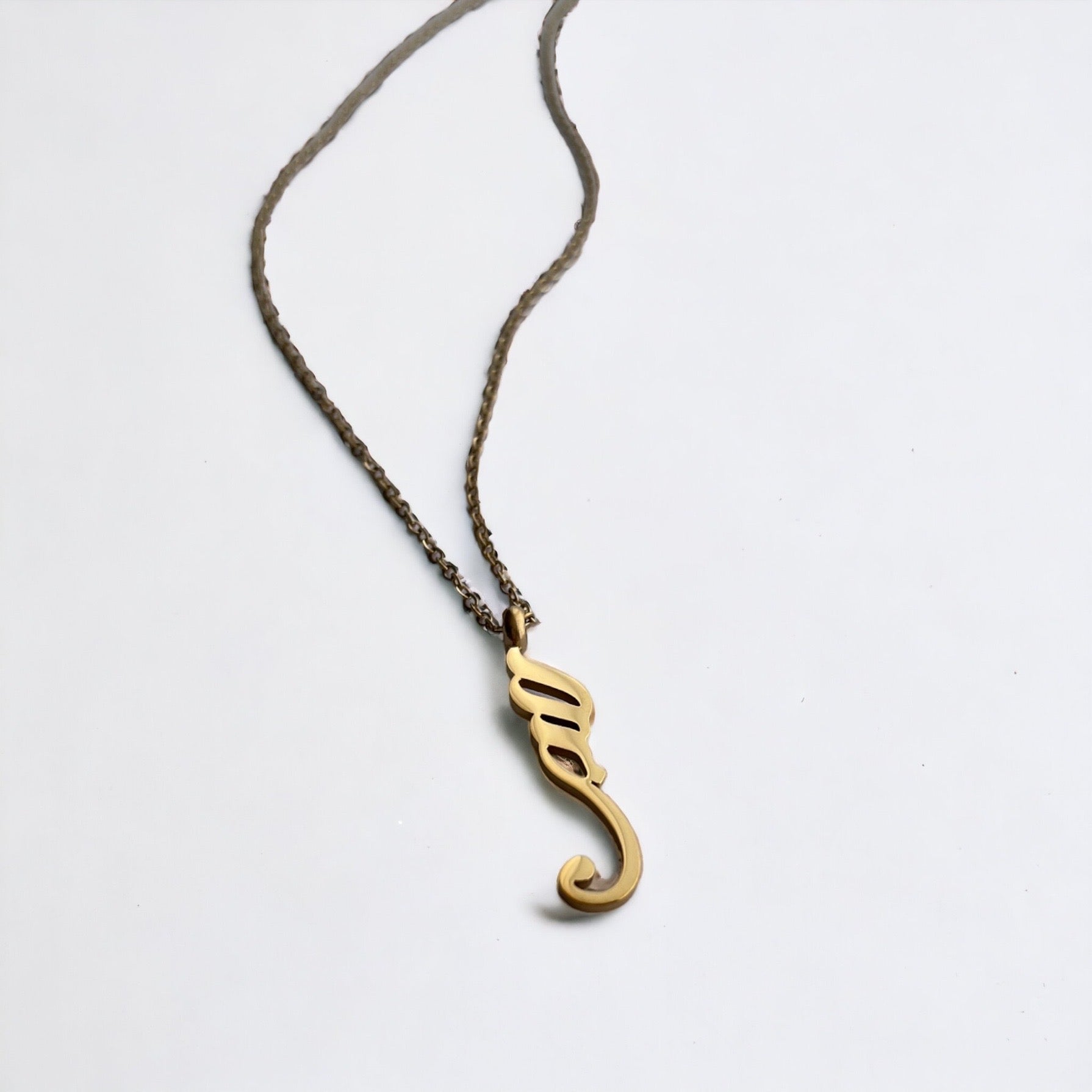 Sabr Calligraphy Necklace 18K Gold Plated